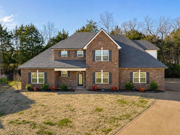 706 Aubrey Sue Pass , Smyrna, TN 37167