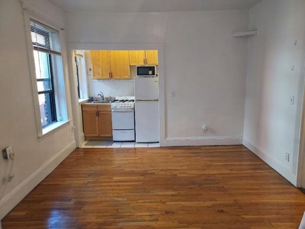 39 Hemenway Street, Unit 09, Boston, MA 02115