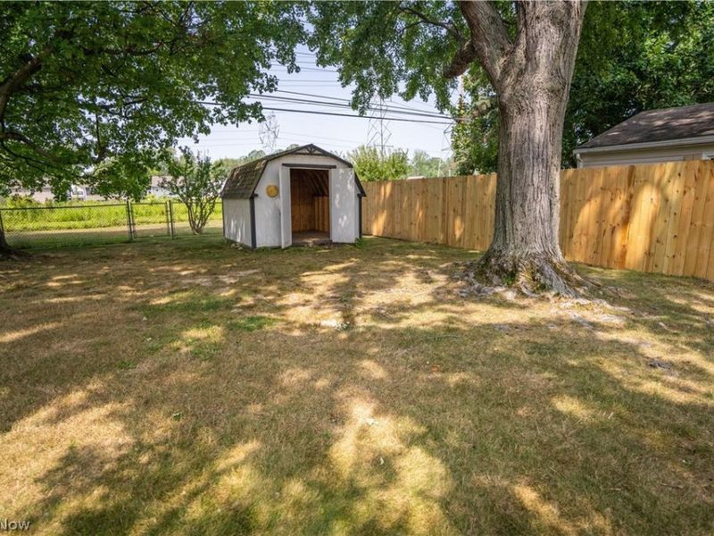 8270 Westmoor Road, Mentor, OH 44060 Photo 26