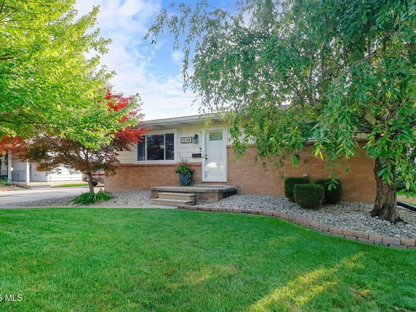 1008 Cady Street, Maumee, OH 43537