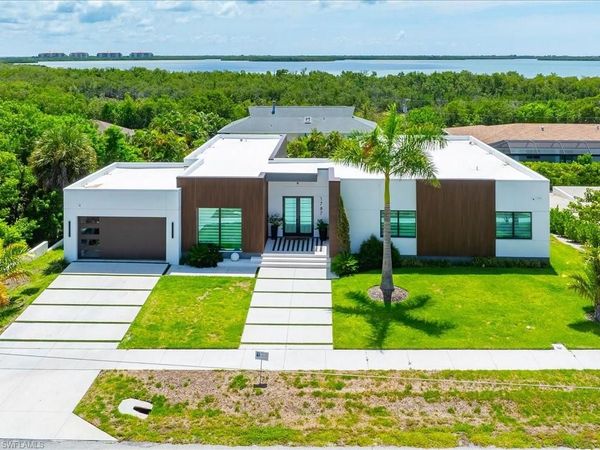 1787 Dogwood DR, MARCO ISLAND, FL 34145