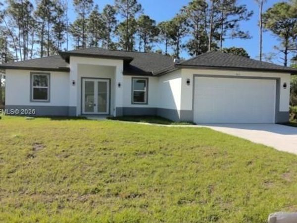 3111 40th Street W , Lehigh Acres, FL 33971