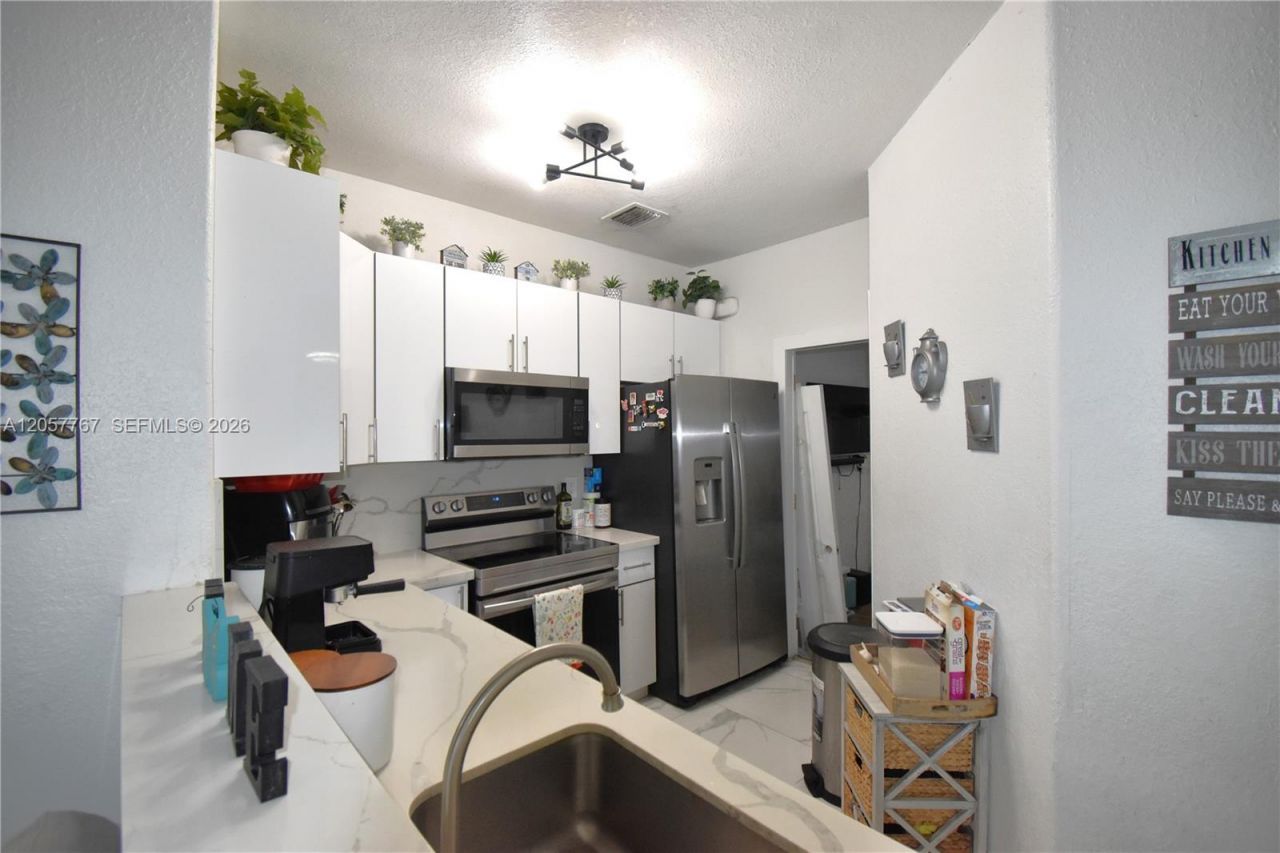 3818 SW 171st Ter , Miramar, FL 33027 Photo