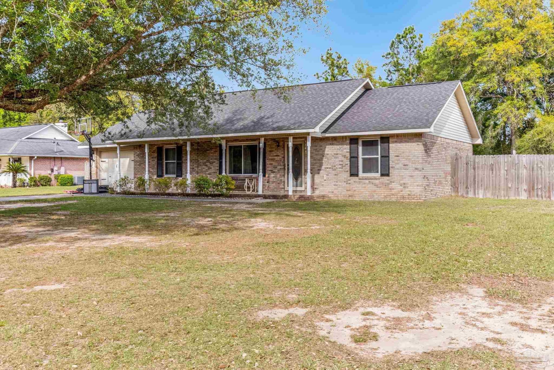 6332 Jason Dr, Milton, FL 32570 Main Photo