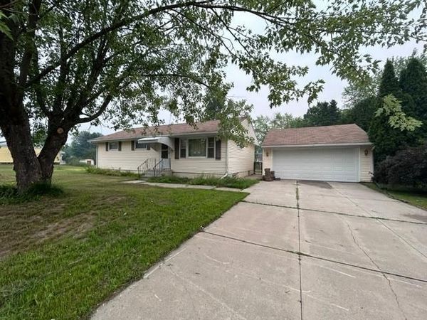 704 Maple Drive , Aurora, MN 55705