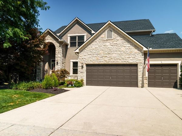 5169 Royal County Down, Westerville, OH 43082