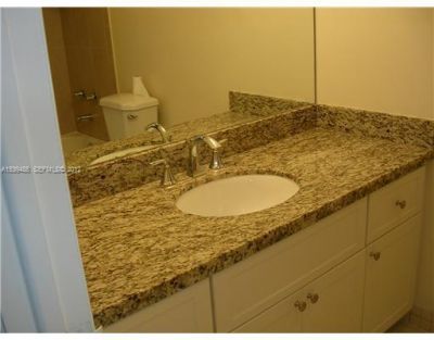500 Bayview Drive, Unit 122, Sunny Isles Beach, FL 33160 Photo