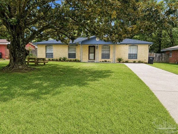 6550 Allyn Way, Pensacola, FL 32504