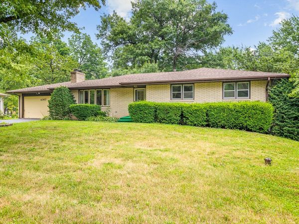 4367 Shorewood Drive , Rockford, IL 61101
