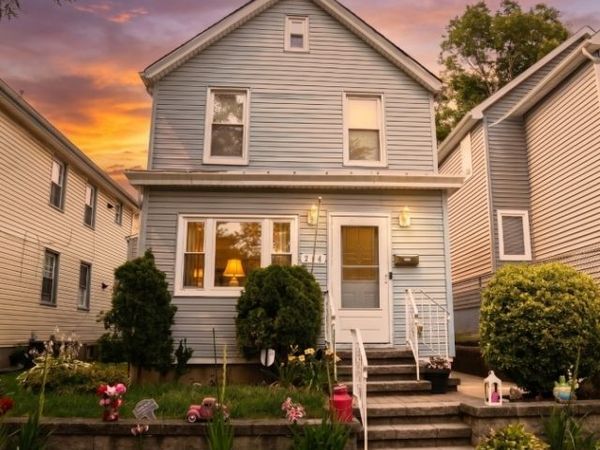 264 Sherman St, Passaic, NJ 07055