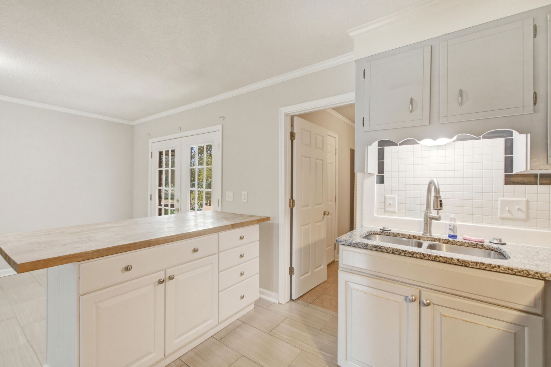 114 Brush Boulevard Photo 17