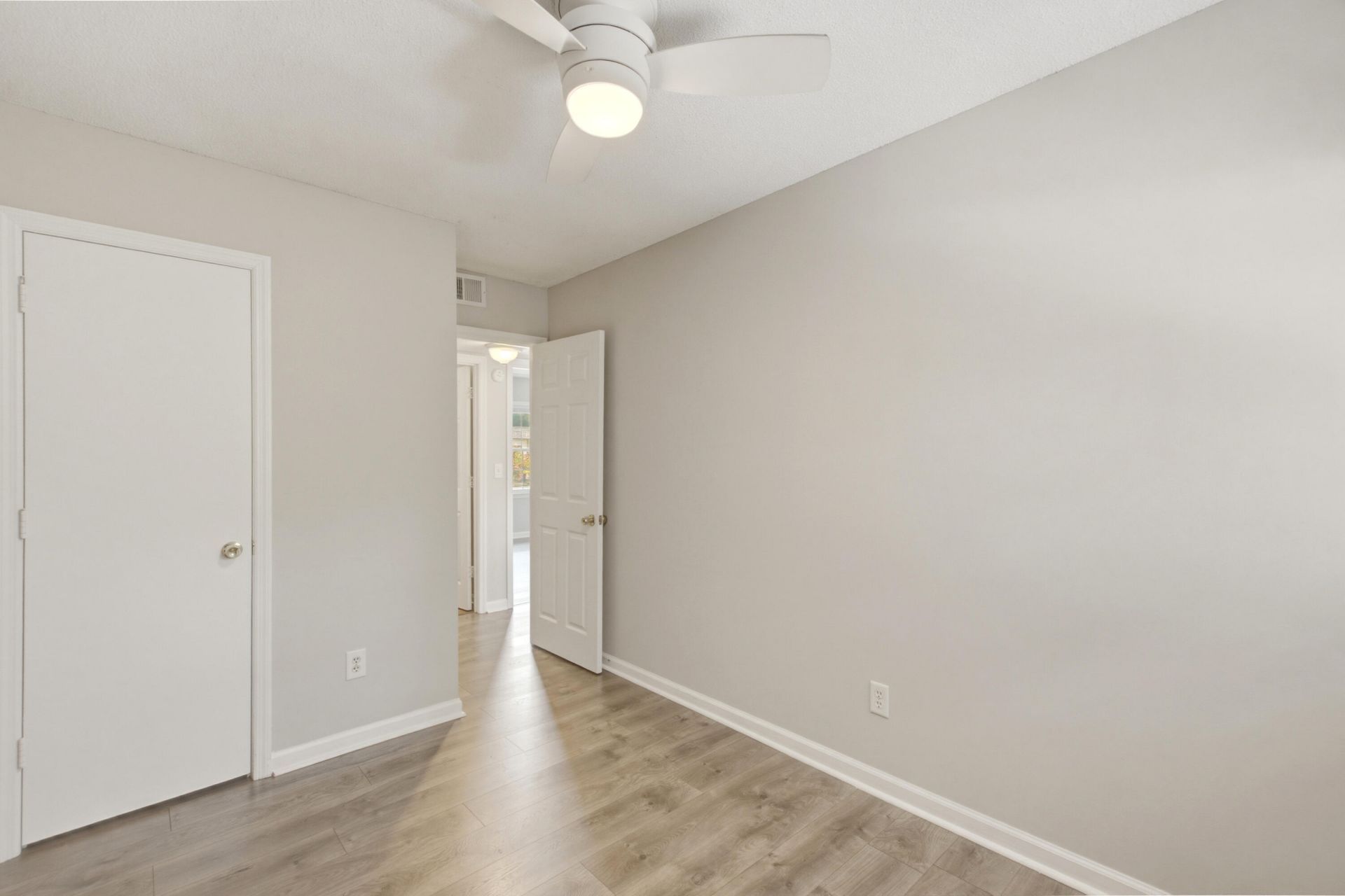 114 Brush Boulevard Photo 20
