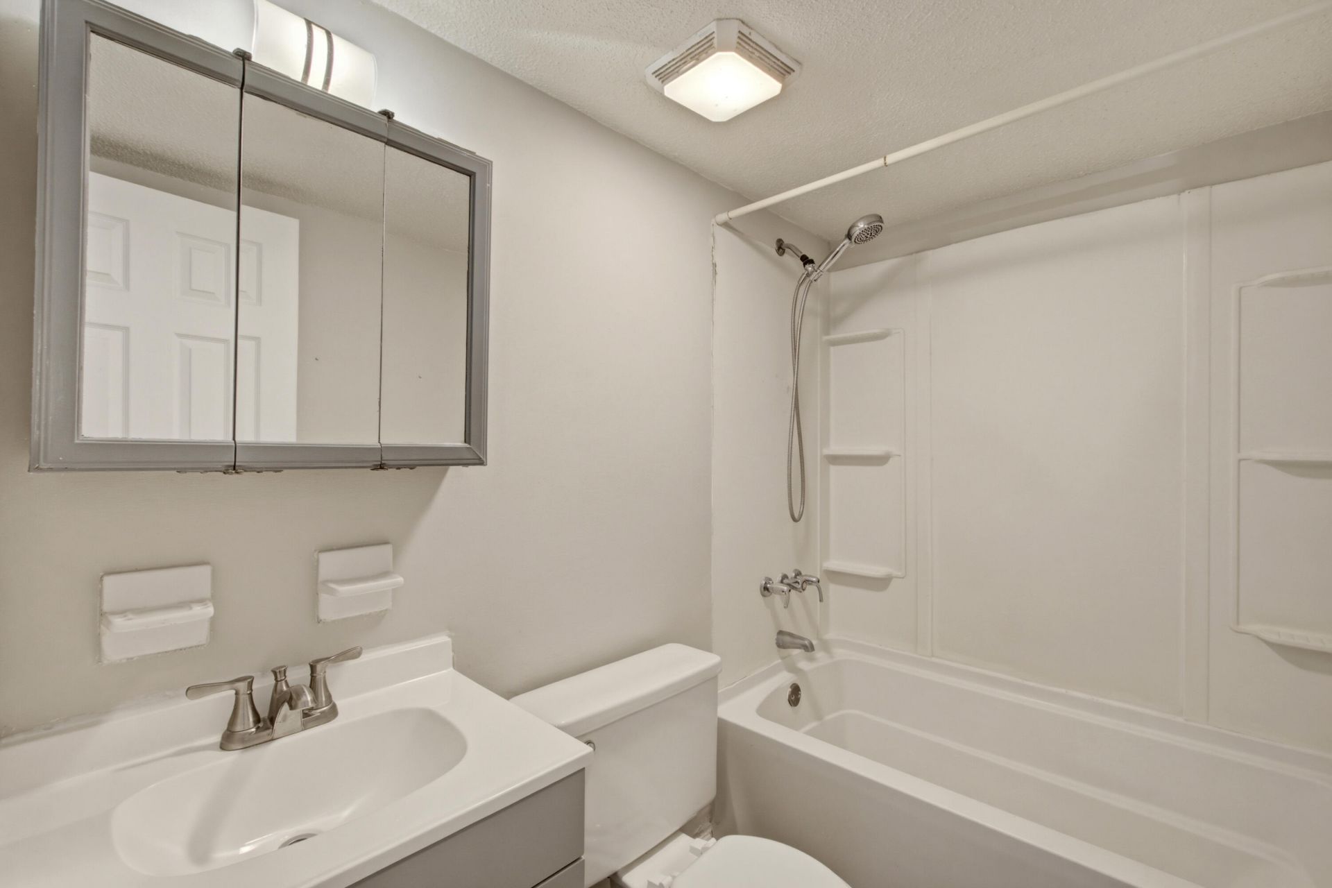 114 Brush Boulevard Photo 21