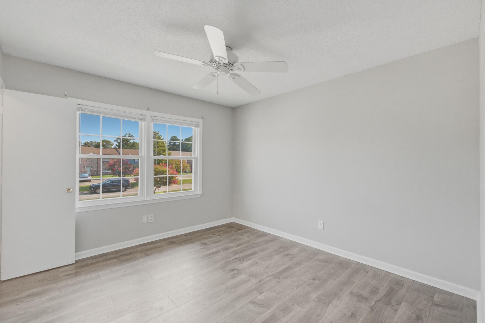 114 Brush Boulevard Photo 22