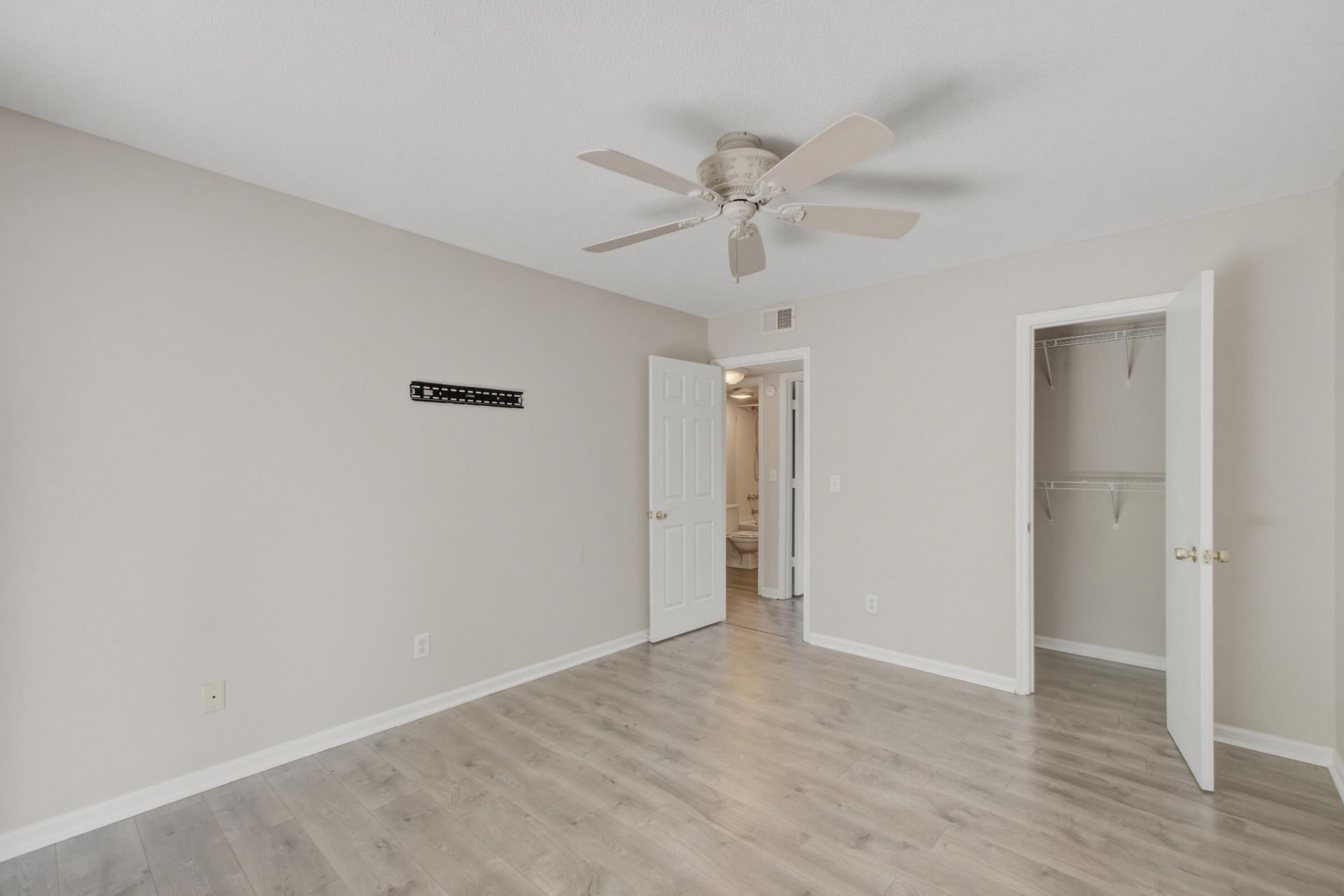 114 Brush Boulevard Photo 26