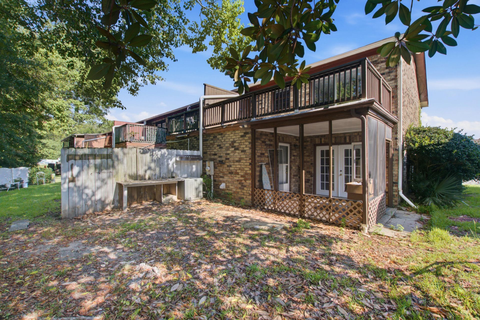 114 Brush Boulevard Photo 32