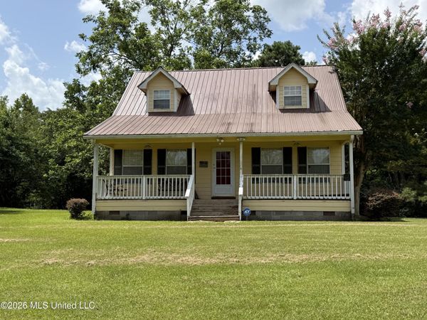 1297 Mudline Road, Lake, MS 39092