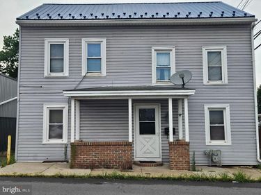 10 SOUTH PINE, LEWISTOWN, PA 17044
