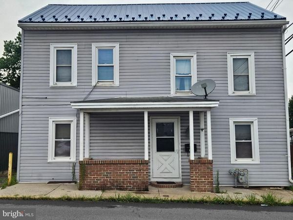 10 SOUTH PINE, LEWISTOWN, PA 17044