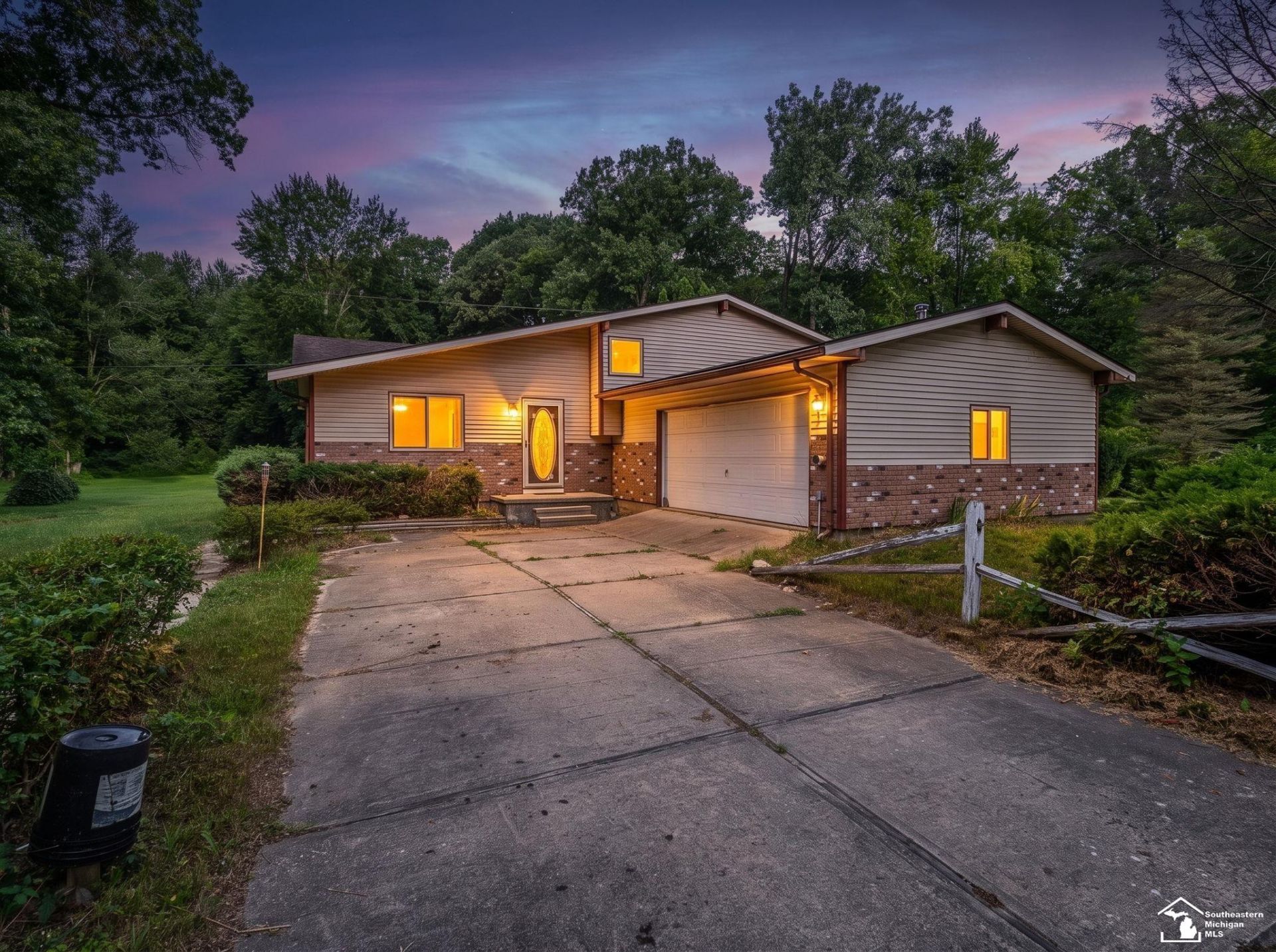 10191 Yensch Road, Maybee, MI 48159 Main Photo