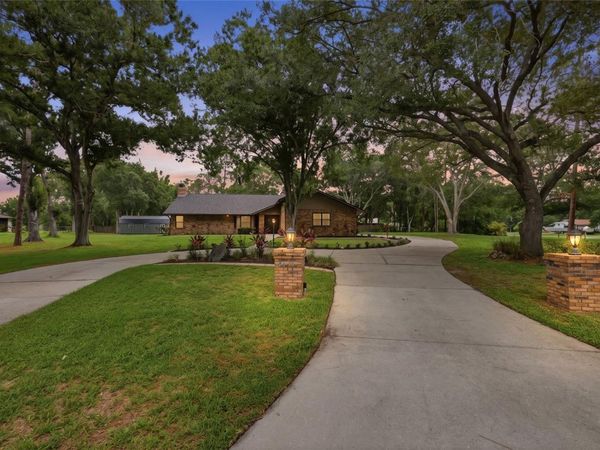 10616 FOREST RUN DRIVE, BRADENTON, FL 34211