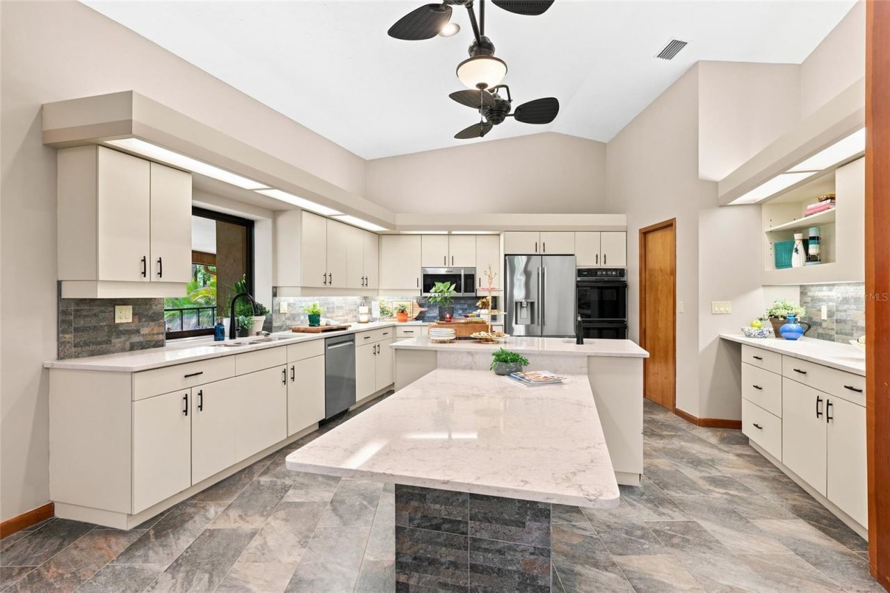 10616 Forest Run Drive, Bradenton, FL 34211 Photo