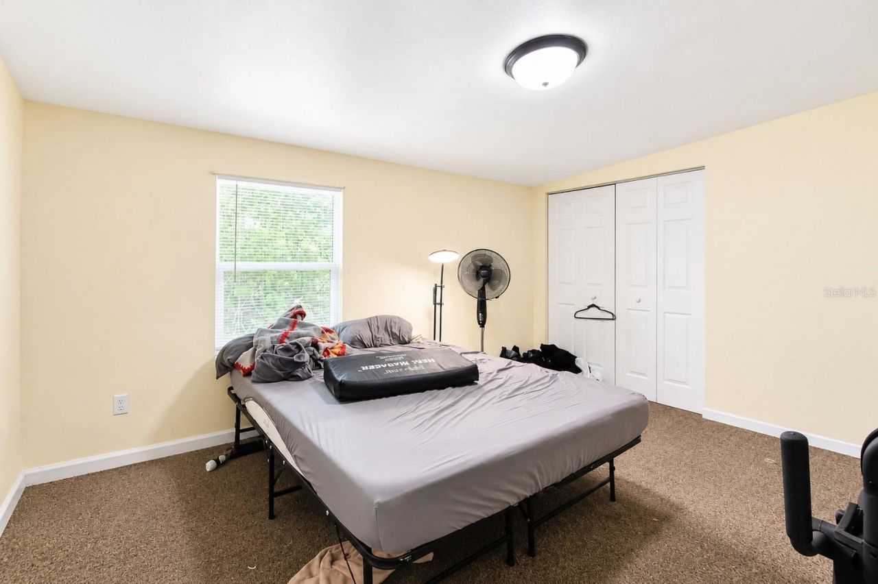 5811 11th Street , Zephyrhills, FL 33542 Photo