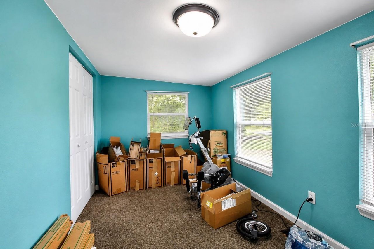 5811 11th Street , Zephyrhills, FL 33542 Photo