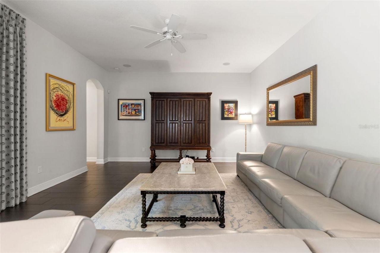 2112 Carroll Landing Drive, Tampa, FL 33612 Photo