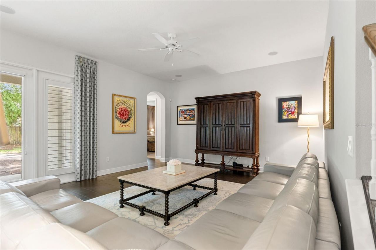 2112 Carroll Landing Drive, Tampa, FL 33612 Photo
