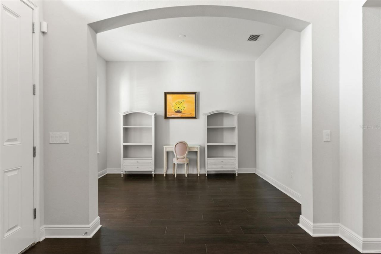 2112 Carroll Landing Drive , Tampa, FL 33612 Photo