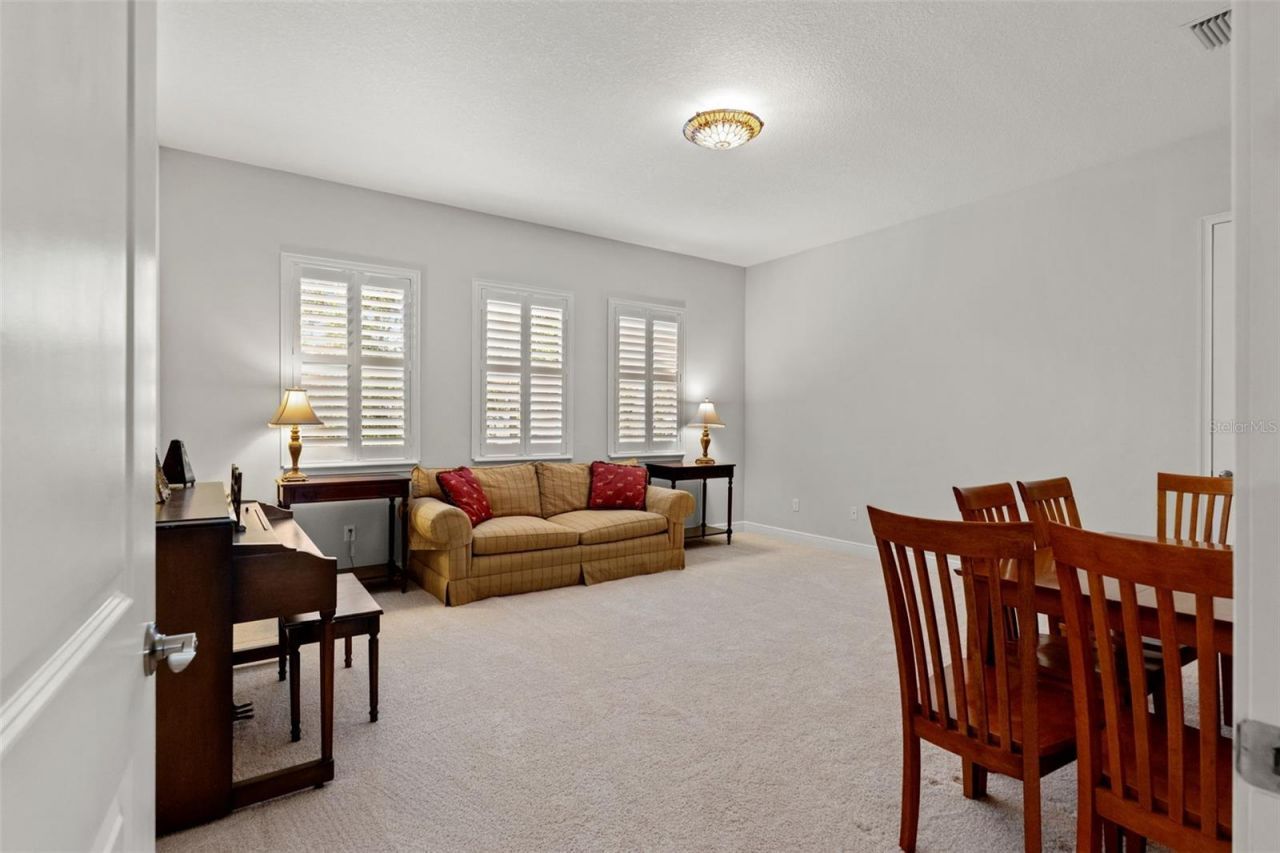 2112 Carroll Landing Drive, Tampa, FL 33612 Photo