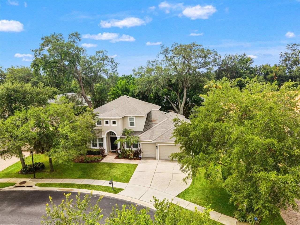 2112 Carroll Landing Drive, Tampa, FL 33612 Photo