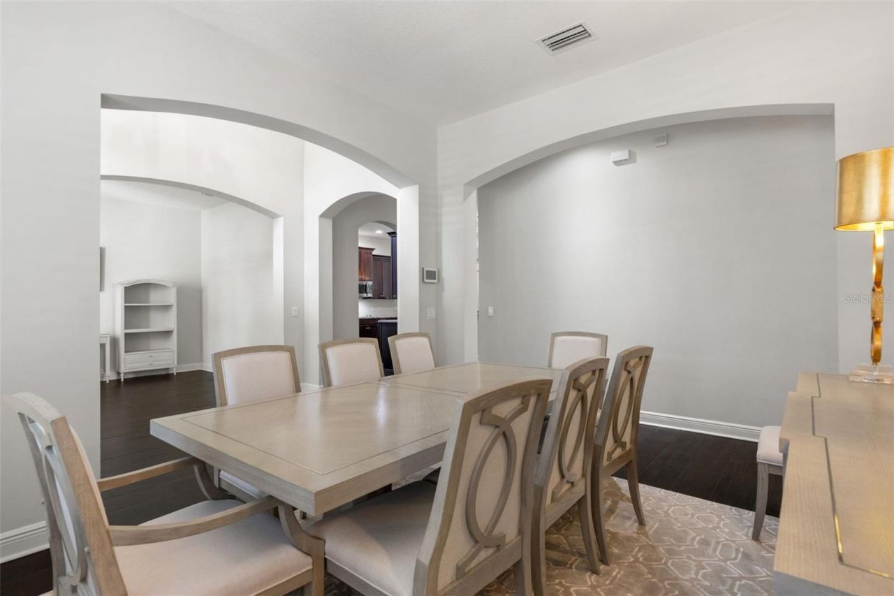 2112 Carroll Landing Drive, Tampa, FL 33612 Photo