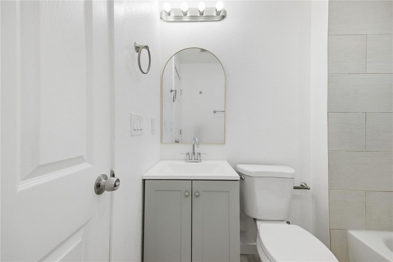 5920 Denver Street Ne, Saint Petersburg, FL 33703 Photo