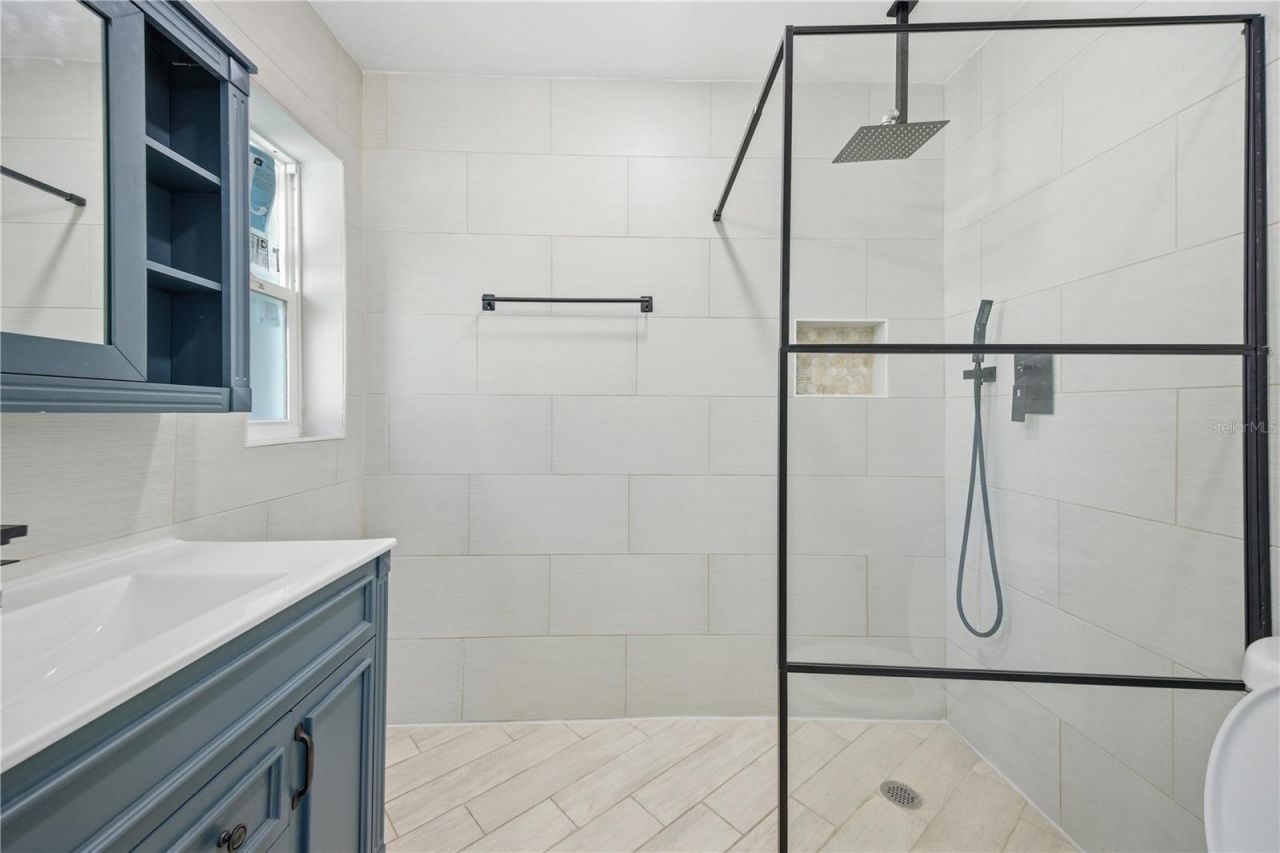 5920 Denver Street Ne, Saint Petersburg, FL 33703 Photo