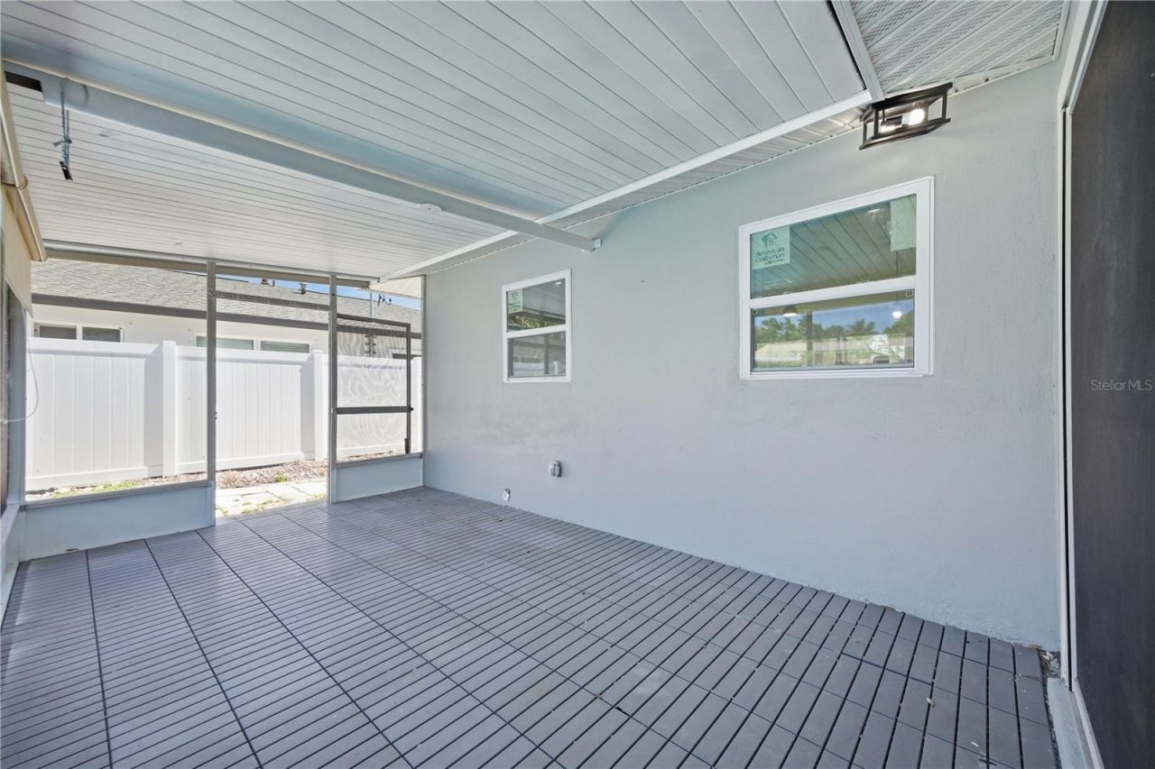 5920 Denver Street Ne, Saint Petersburg, FL 33703 Photo