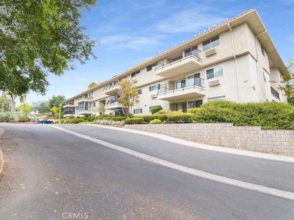 2391 Via Mariposa W, Unit 3E, Laguna Woods, CA 92637