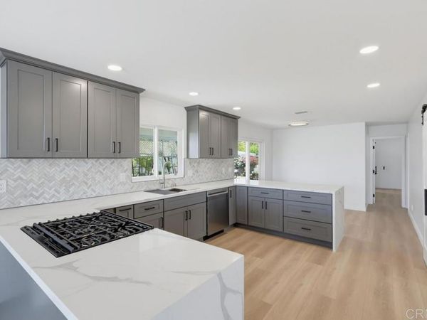 9500 Harritt Rd. #202 , Lakeside, CA 92040