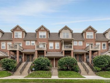 2795 Barclay Way , Ann Arbor, MI 48105