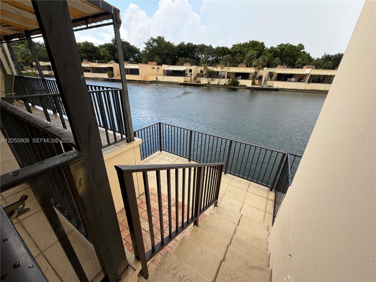 6932 Crown Gate Dr , Miami Lakes, FL 33014 Photo