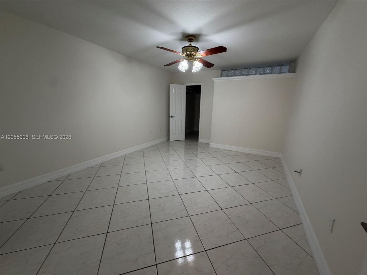 6932 Crown Gate Dr , Miami Lakes, FL 33014 Photo
