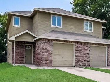 8011 Arbor Avenue, Fort Worth, TX 76116