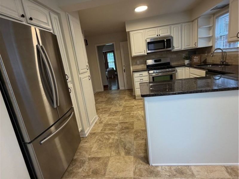 260 E 214th Street, Euclid, OH 44123 Photo 18