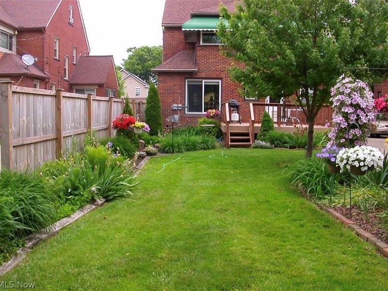 260 E 214th Street, Euclid, OH 44123 Photo 2