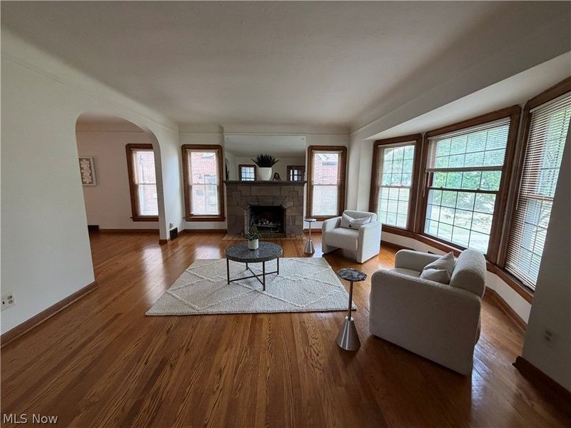 260 E 214th Street, Euclid, OH 44123 Photo 5