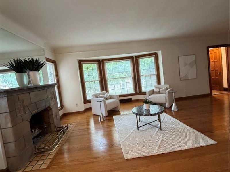 260 E 214th Street, Euclid, OH 44123 Photo 6