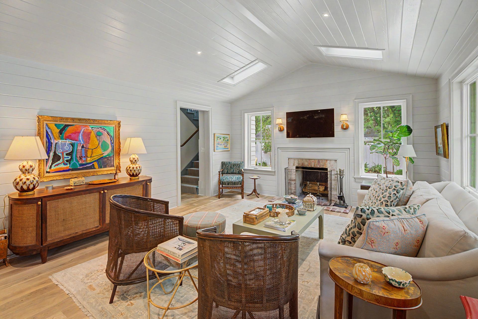 12 Ellen Avenue Photo 14