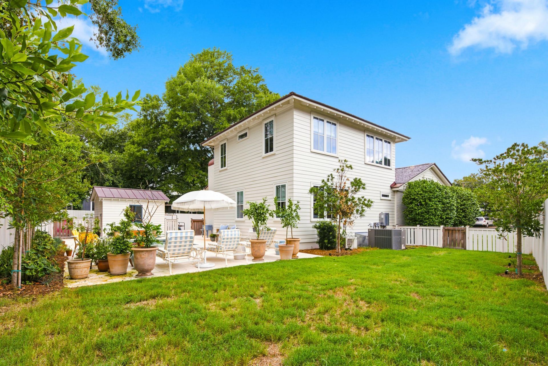 12 Ellen Avenue Photo 36
