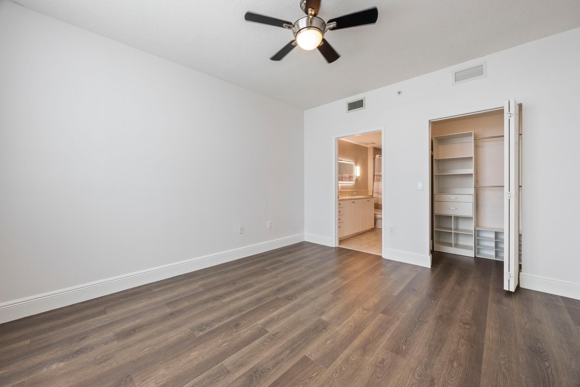 804 E Windward Way, Unit 621, Lantana, FL 33462 Photo